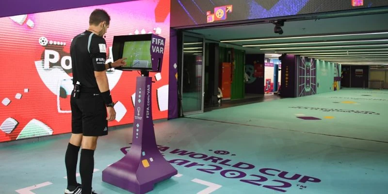 Tìm hiểu cách công nghệ var hoạt động